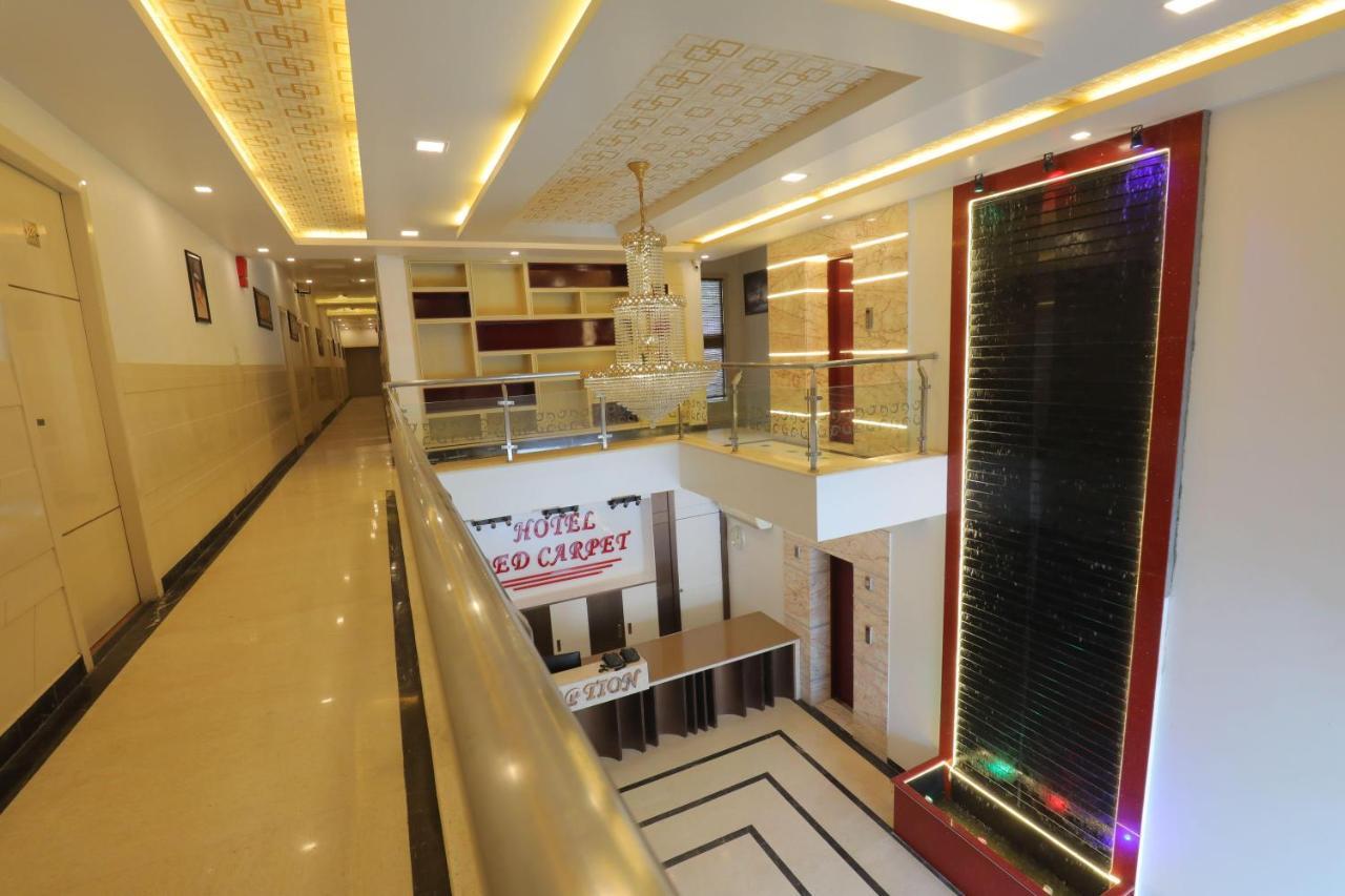 Hotel Sahib'S Red Carpet - Family & Corporate Hotel Chain Agra  Exterior foto